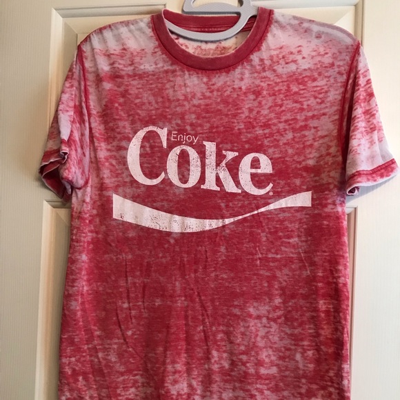 Coca Cola Tops - Ladies - Vintage looking Coca-Cola T-shirt